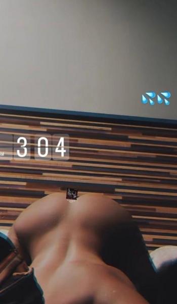 HONEY, 25  female escort, Sioux Falls