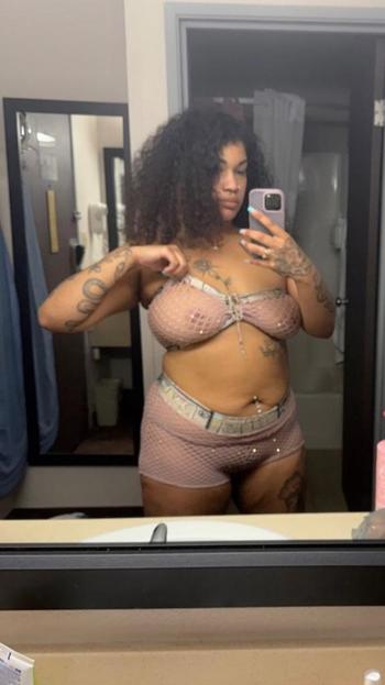 Bambi, 22  female escort, Sioux Falls